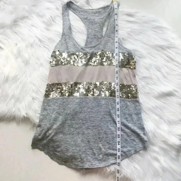 Express Sequin Tank Top - Picture 3 of 7